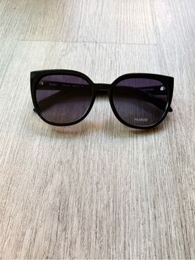 quay australia staycation black oversized Polarized cat eye sunglasses eyewear